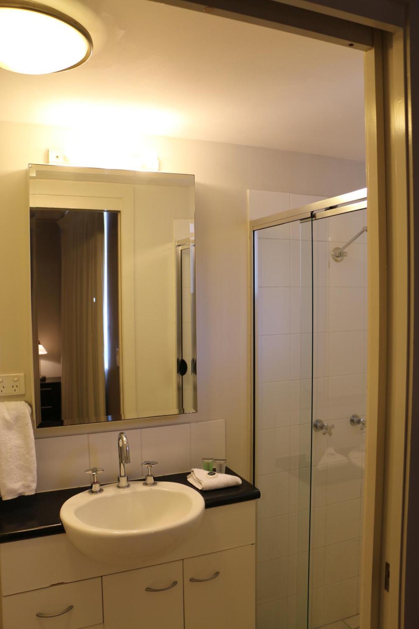 Frisco Apartments Brisbane Room photo